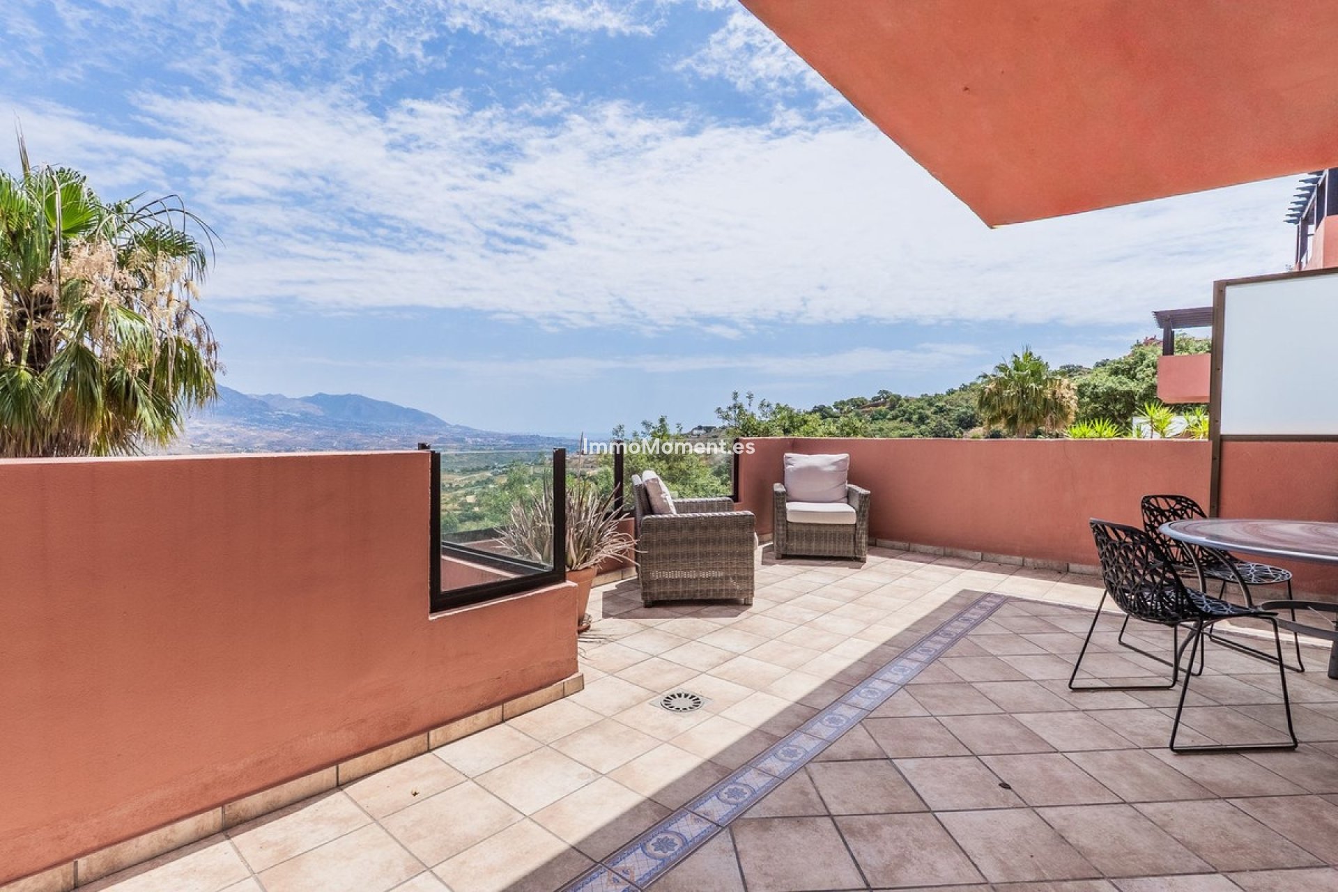 Resale - Apartment - Marbella - La Mairena