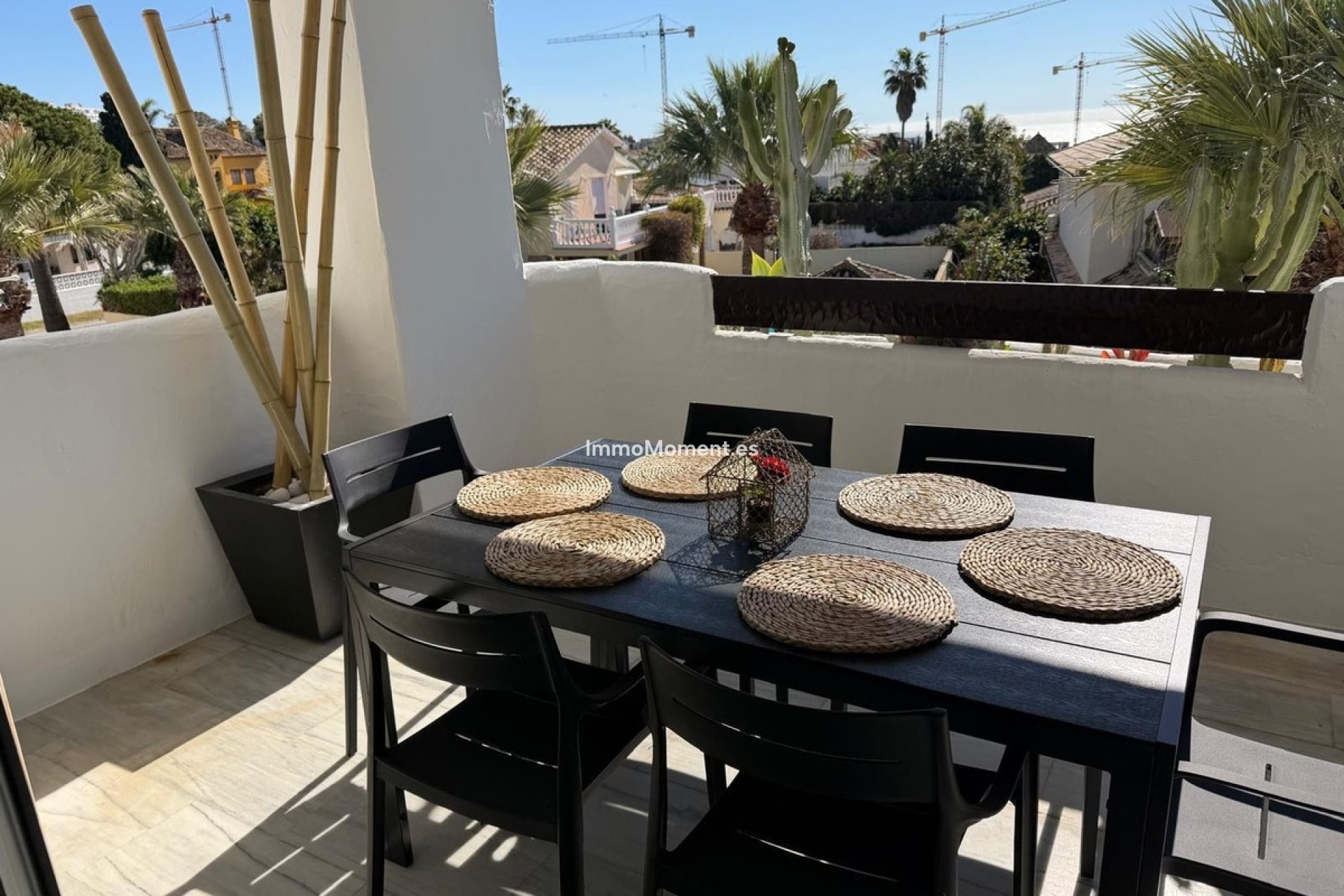 Resale - Apartment - Marbella - Las Chapas