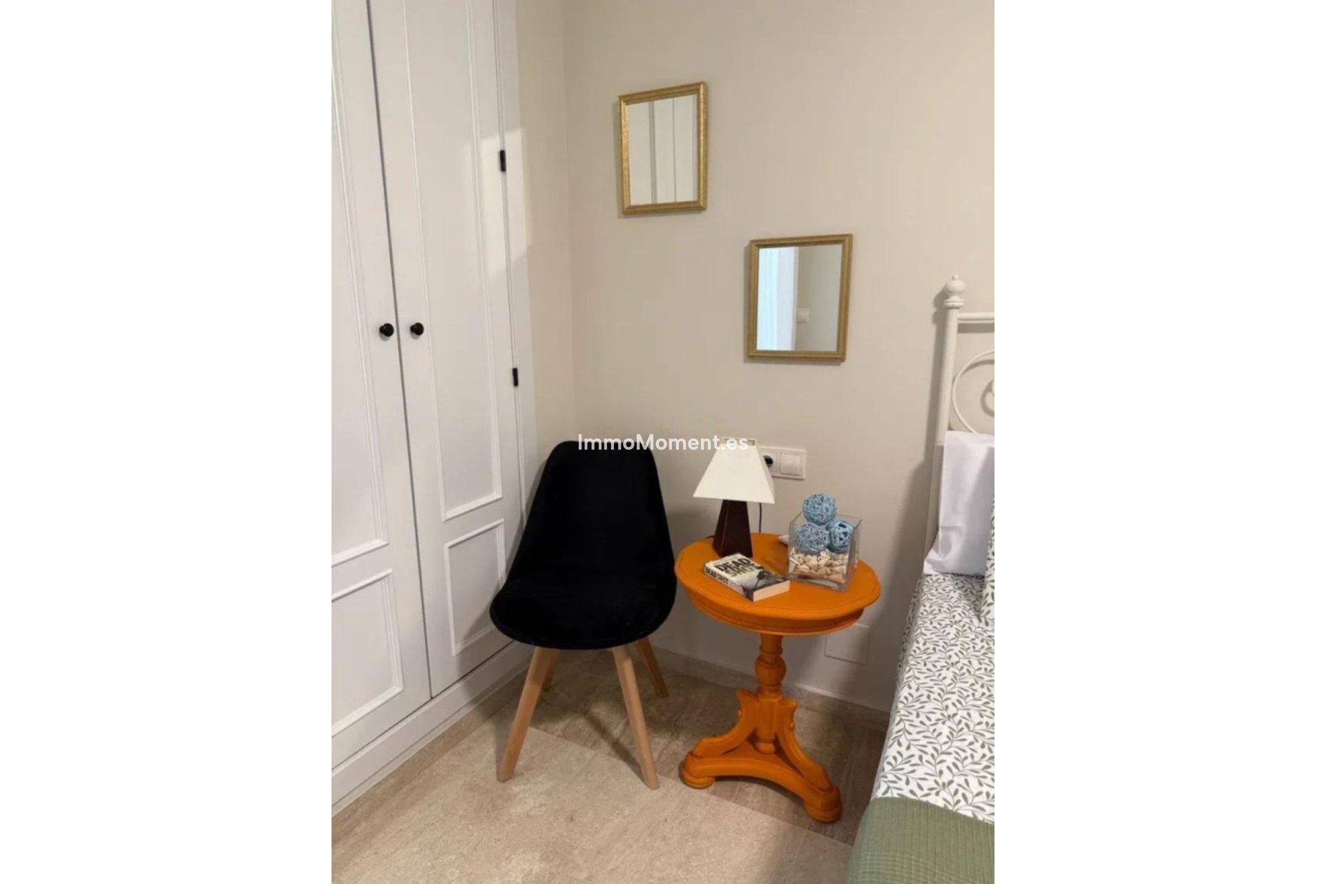 Resale - Apartment - Marbella - Las Chapas