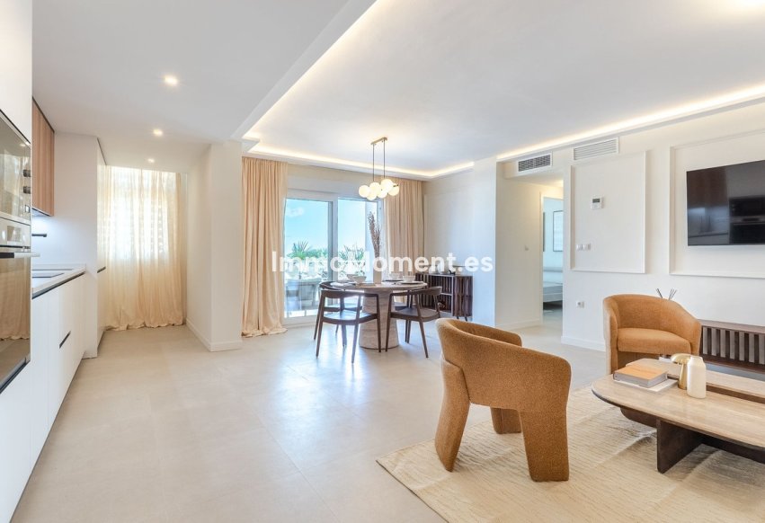 Resale - Apartment - Marbella - Las Chapas