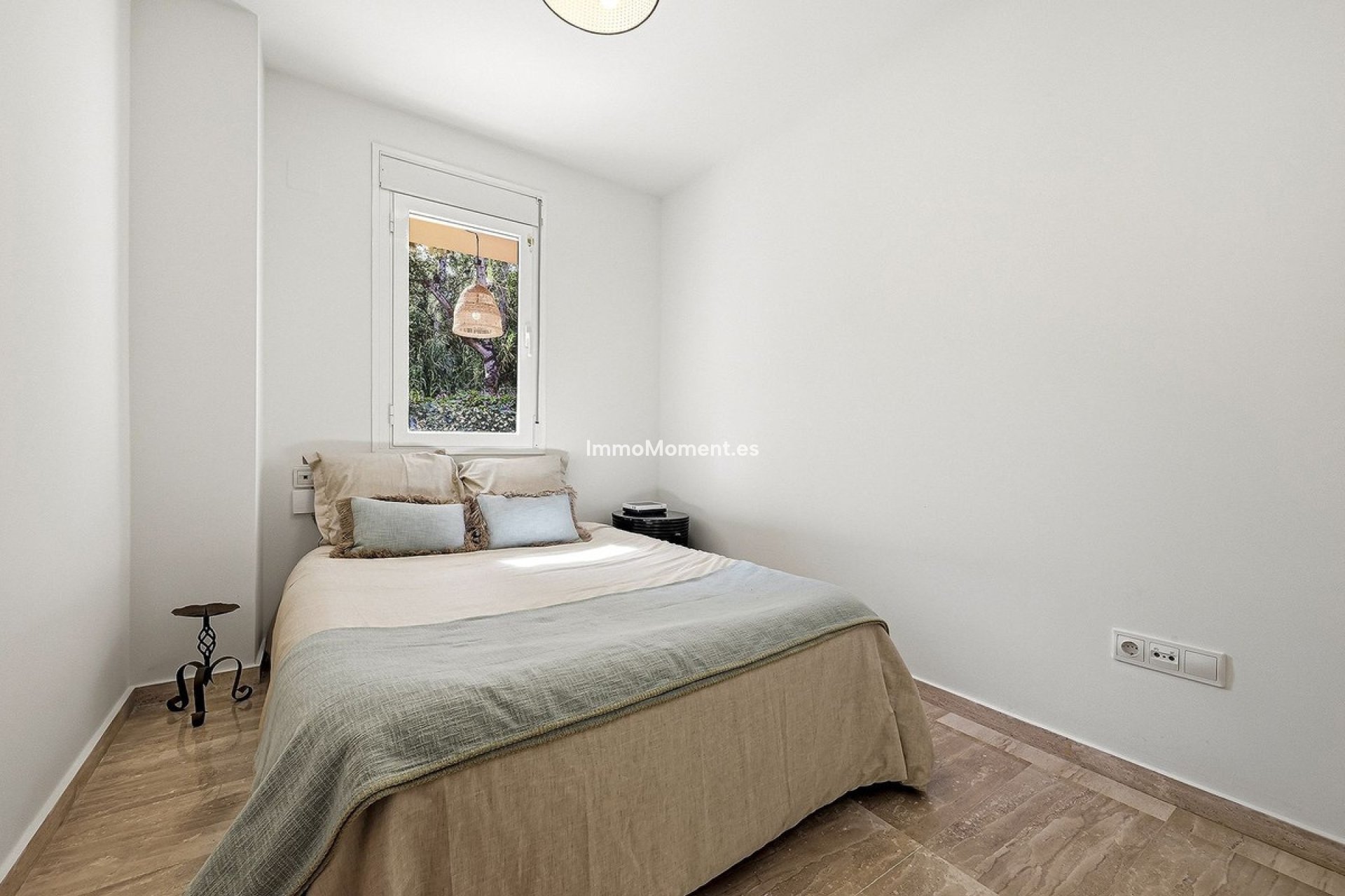 Resale - Apartment - Marbella - Las Chapas