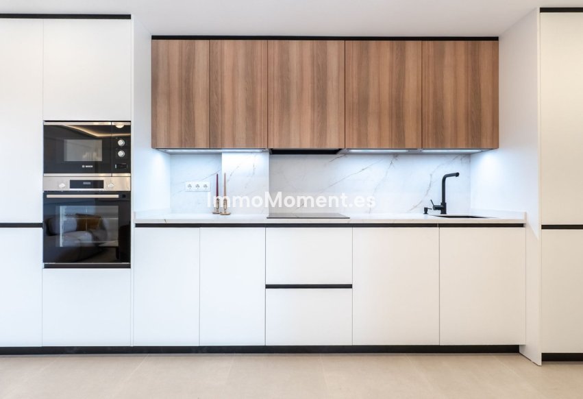 Resale - Apartment - Marbella - Las Chapas