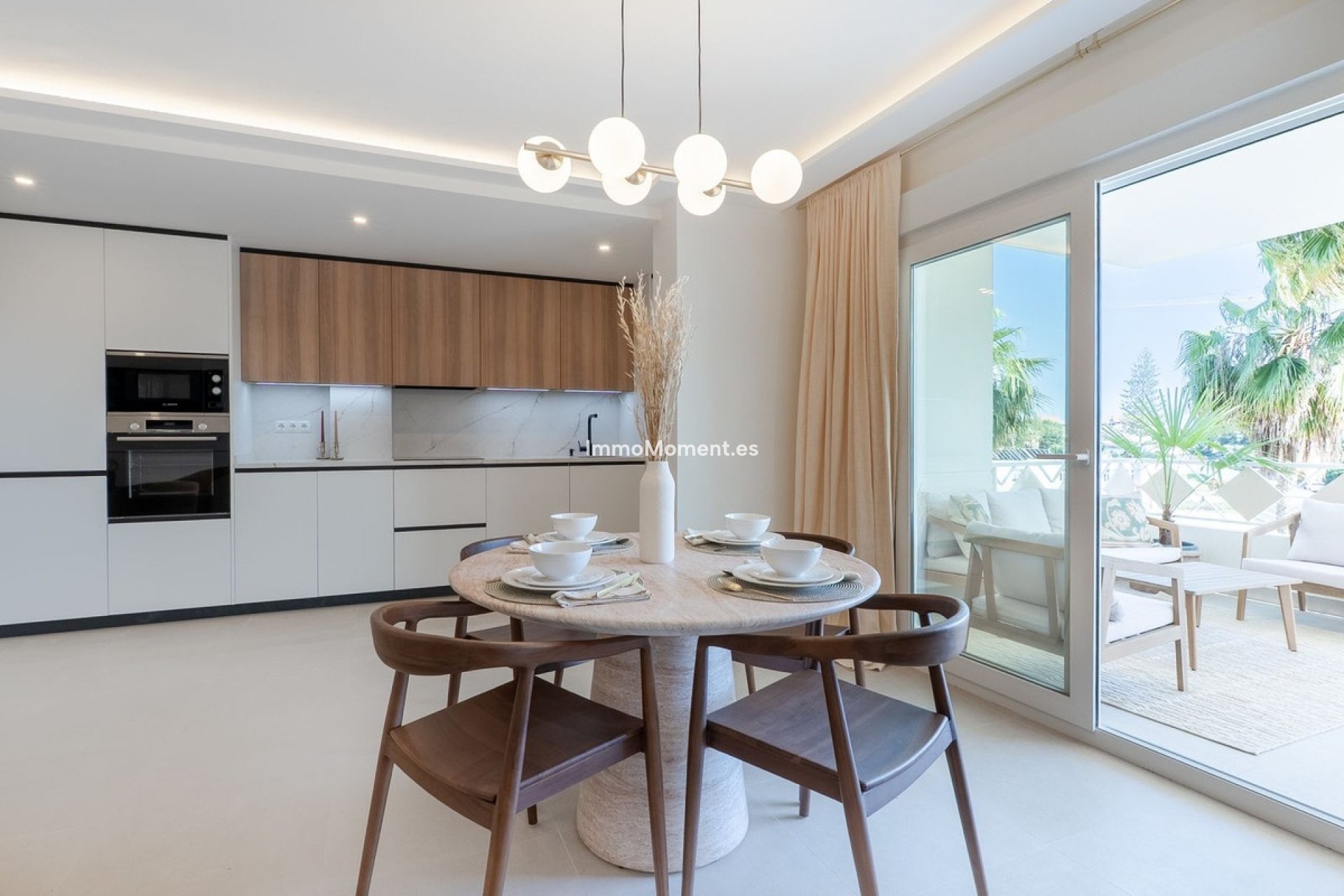 Resale - Apartment - Marbella - Las Chapas