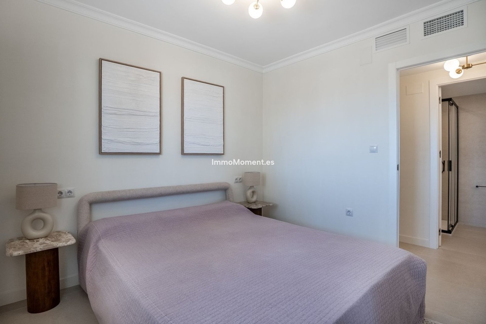 Resale - Apartment - Marbella - Las Chapas