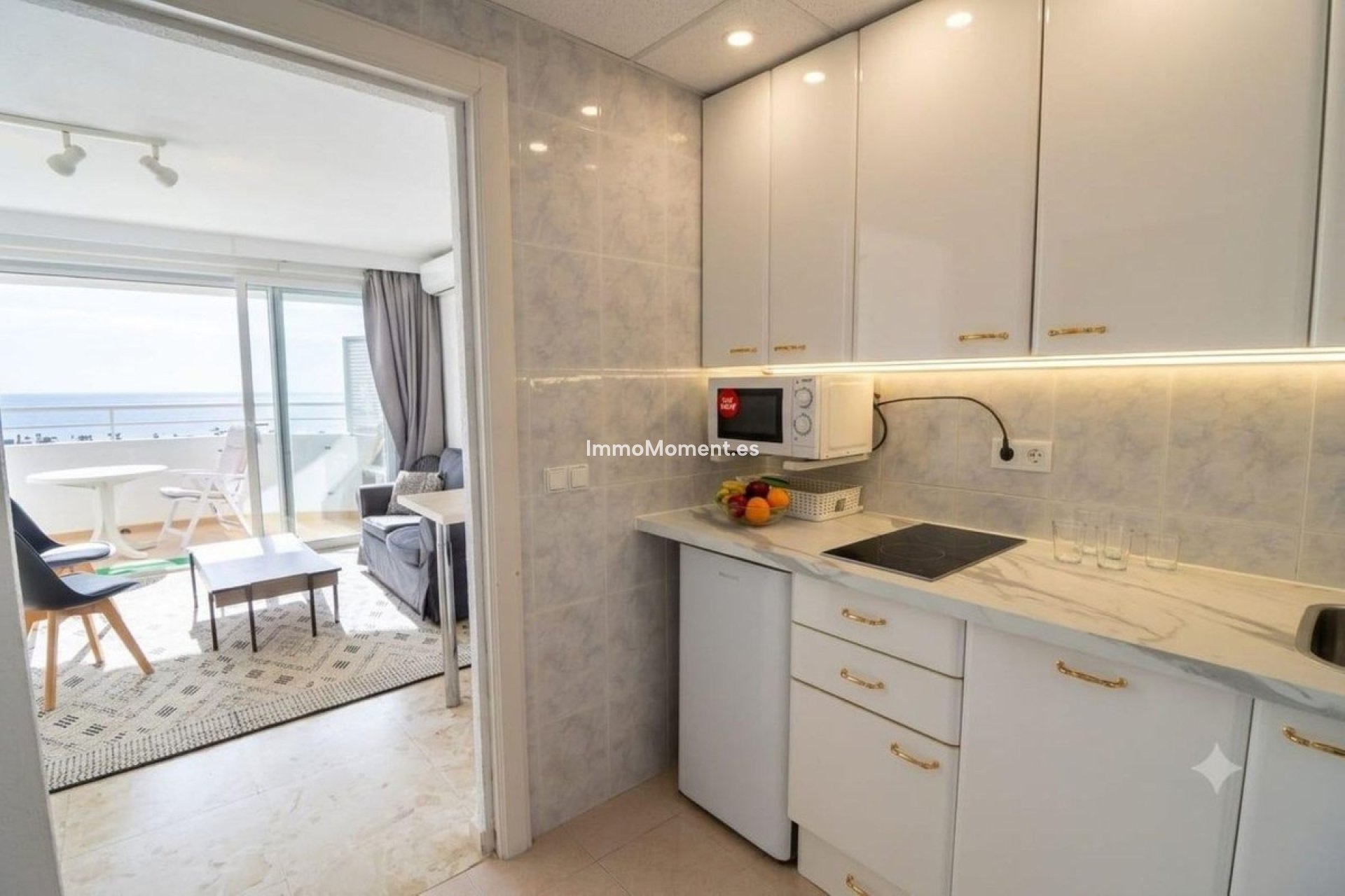Resale - Apartment - Marbella - Las Chapas