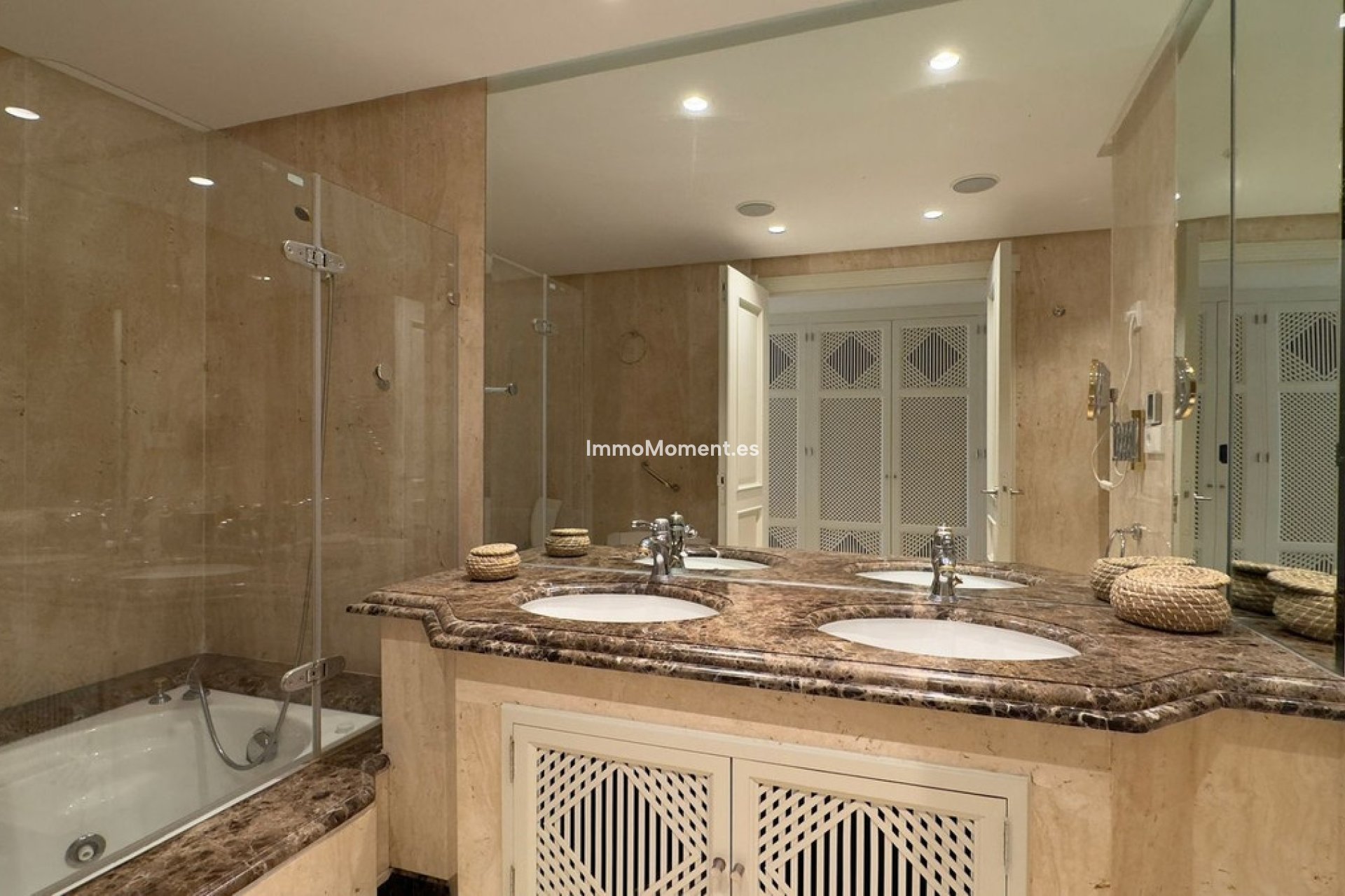 Resale - Apartment - Marbella - Los Monteros
