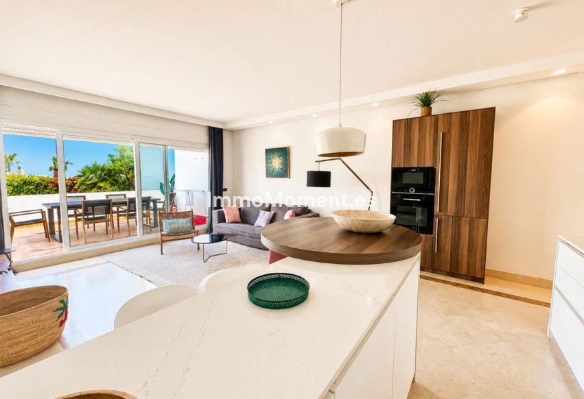 Resale - Apartment - Marbella - Los Monteros