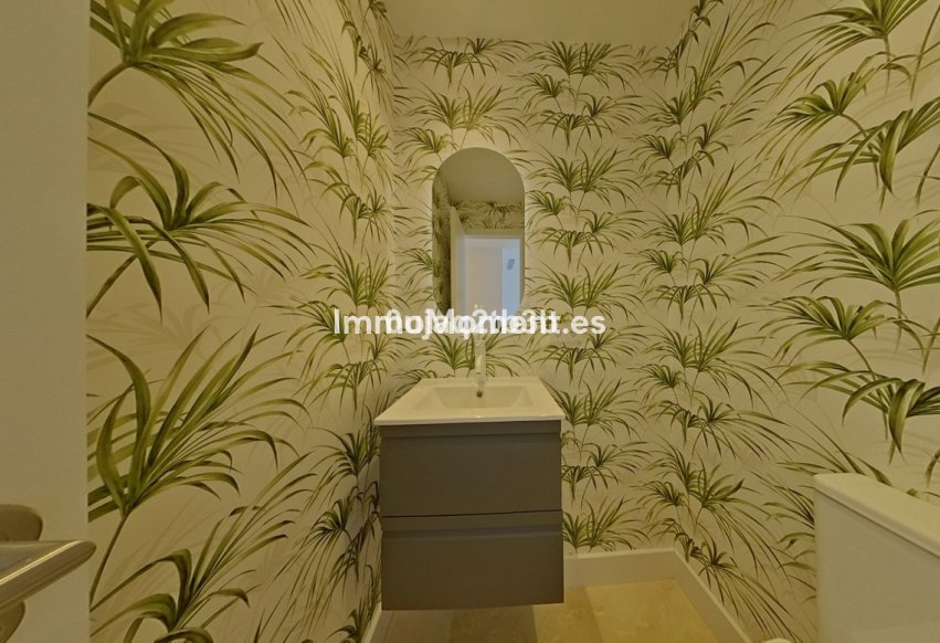 Resale - Apartment - Marbella - Marbella Centro