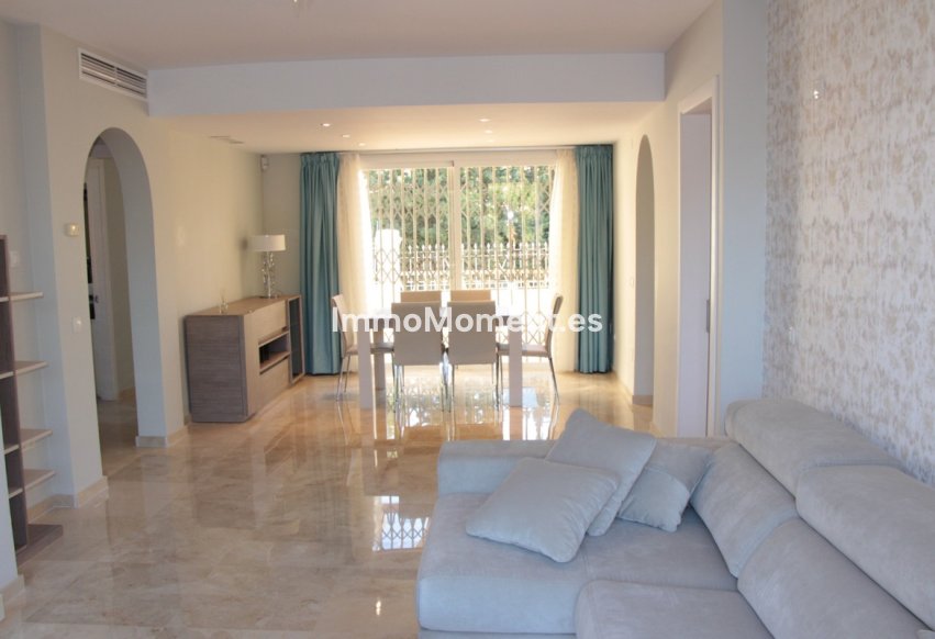 Resale - Apartment - Marbella - Marbella Centro