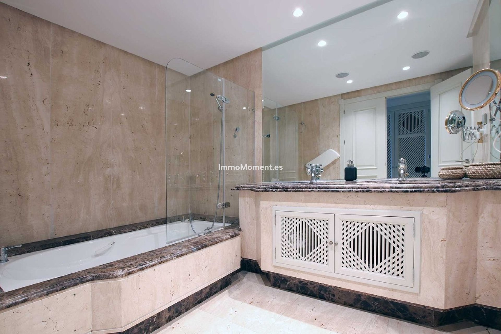 Resale - Apartment - Marbella - Marbella Centro