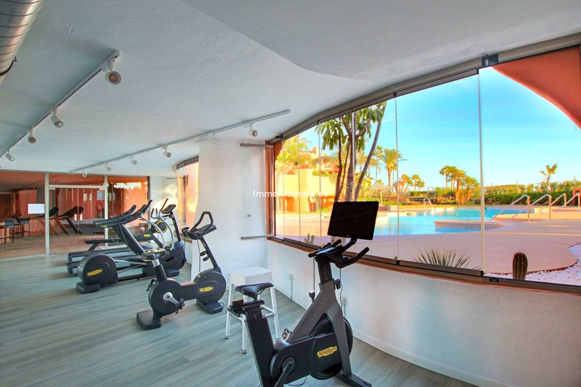 Resale - Apartment - Marbella - Marbella Centro