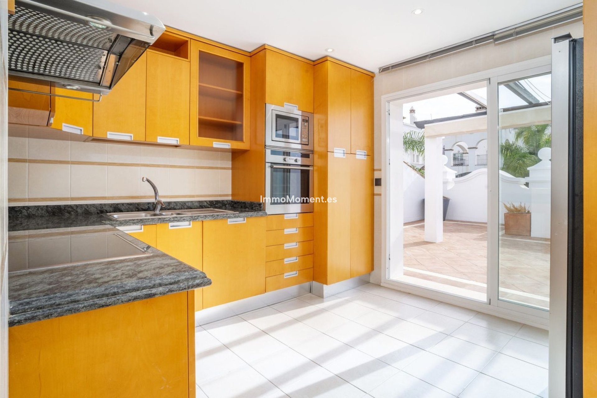 Resale - Apartment - Marbella - Marbella Centro