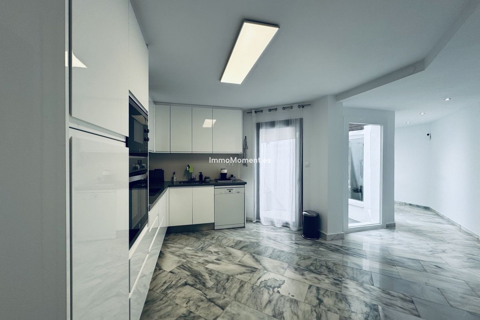 Resale - Apartment - Marbella - Marbella Centro