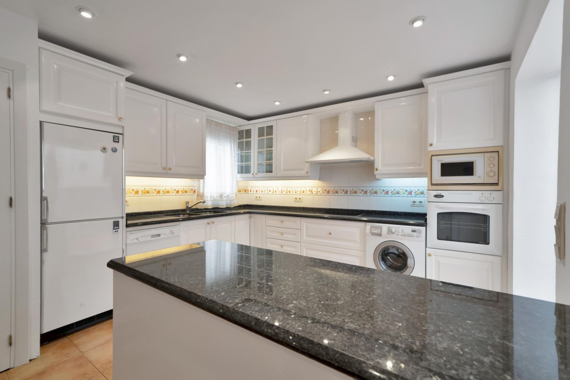 Resale - Apartment - Marbella - Marbella Centro