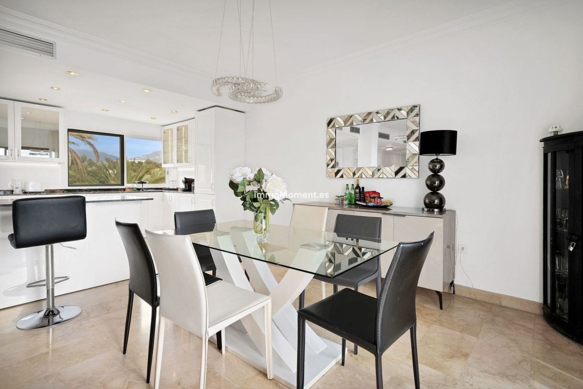 Resale - Apartment - Marbella - Marbella Centro