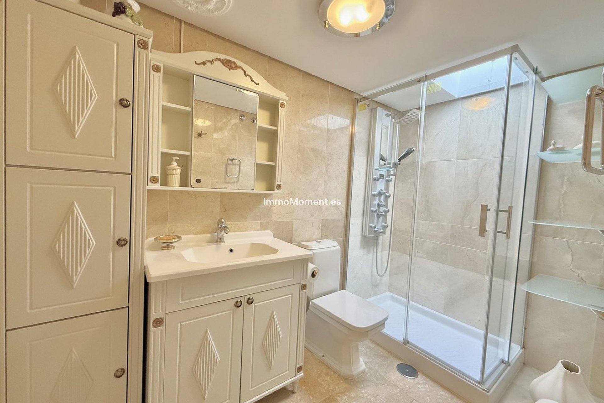 Resale - Apartment - Marbella - Marbella Centro