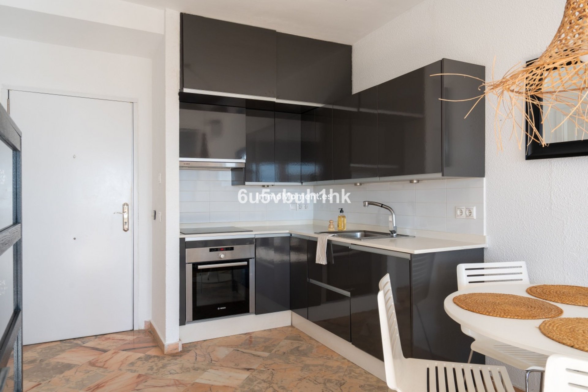 Resale - Apartment - Marbella - Marbella Centro