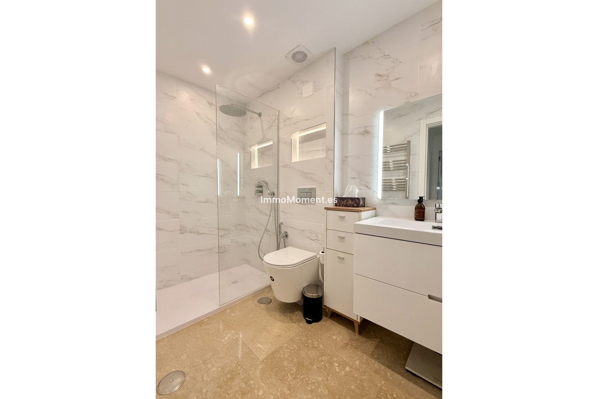 Resale - Apartment - Marbella - Marbella Centro
