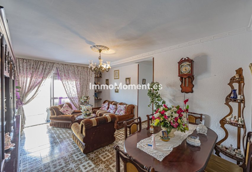 Resale - Apartment - Marbella - Marbella Centro