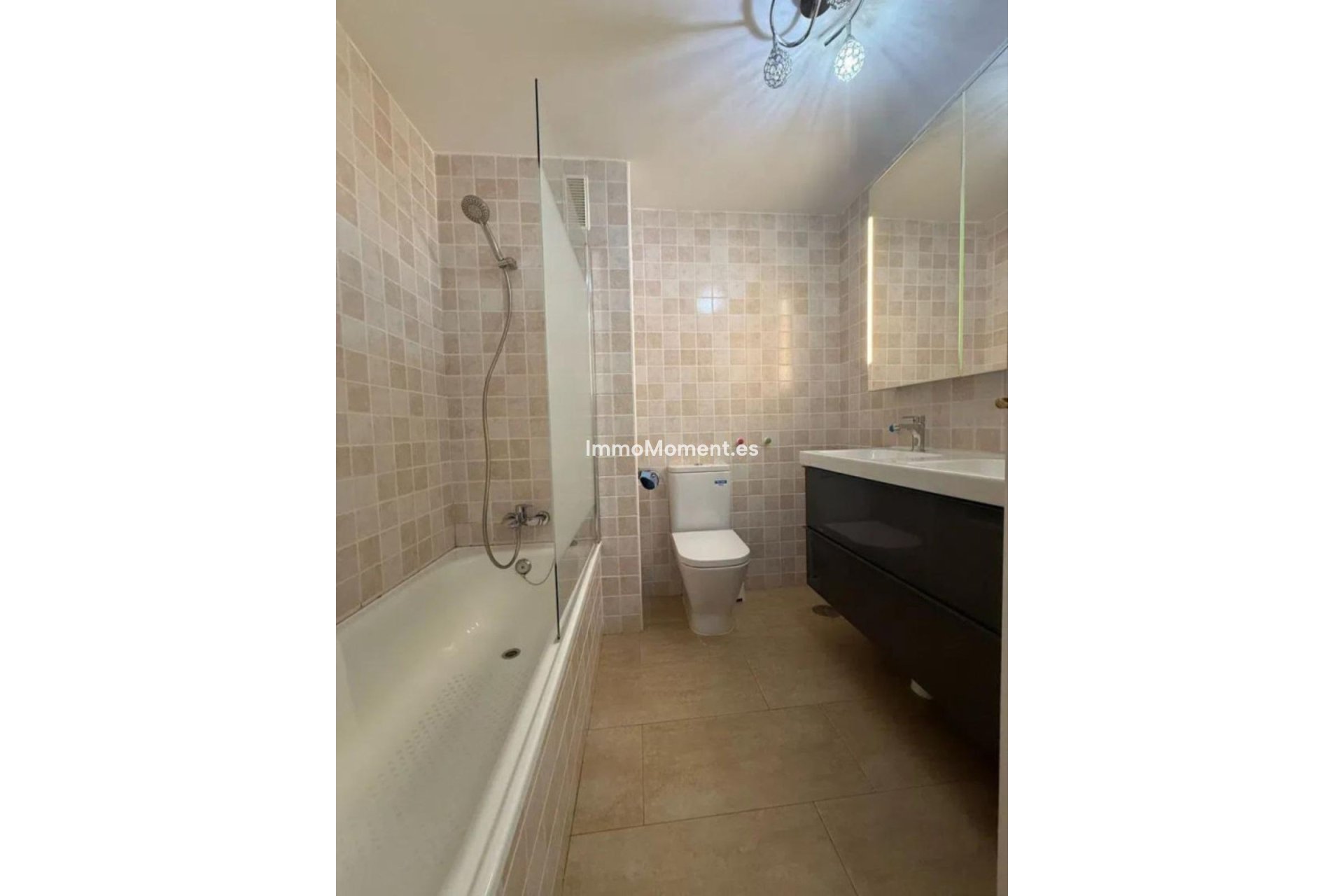 Resale - Apartment - Marbella - Marbella Centro