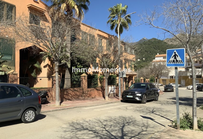 Resale - Apartment - Marbella - Marbella Centro