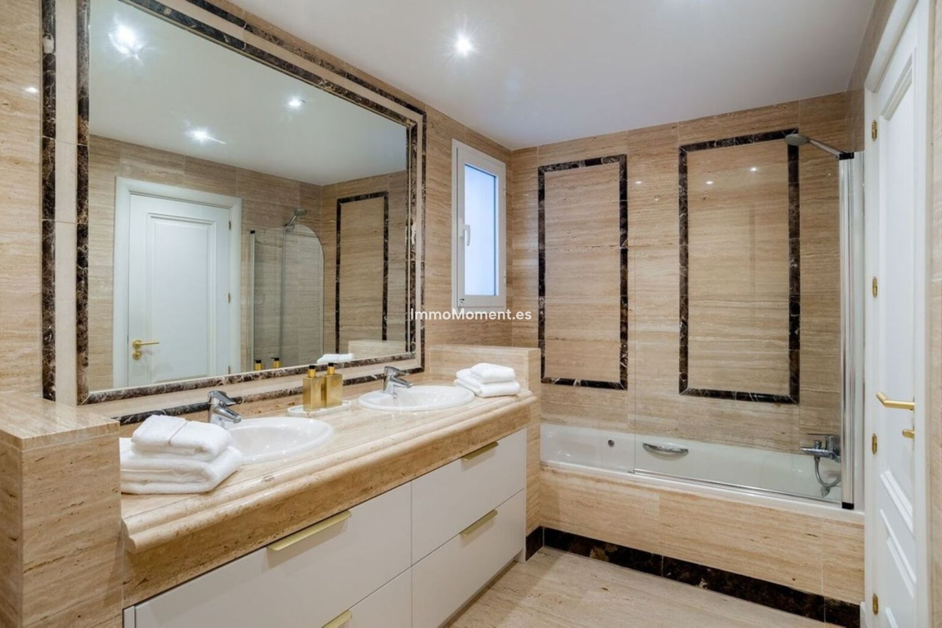 Resale - Apartment - Marbella - Marbella Centro