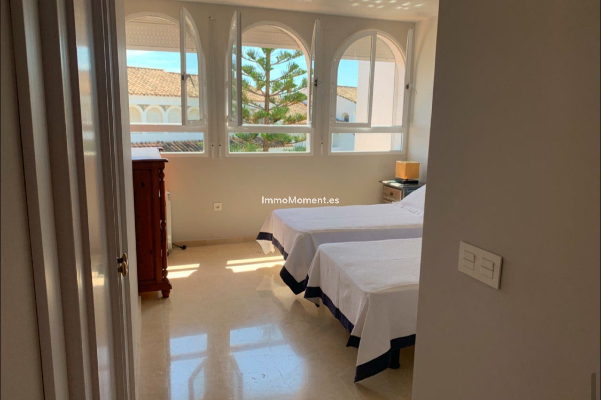 Resale - Apartment - Marbella - Marbesa