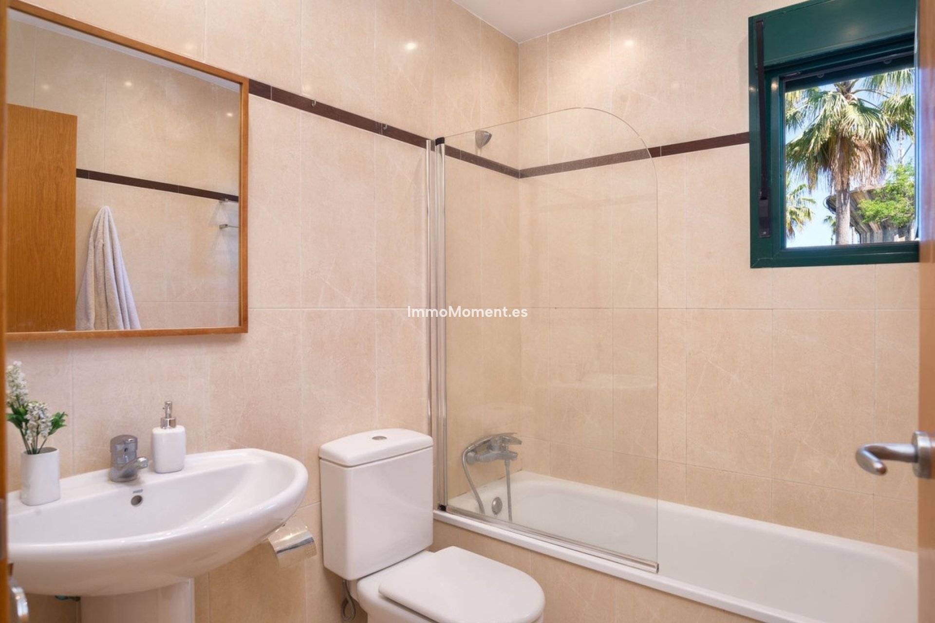 Resale - Apartment - Marbella - Marbesa