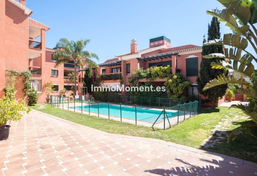 Resale - Apartment - Marbella - Marbesa