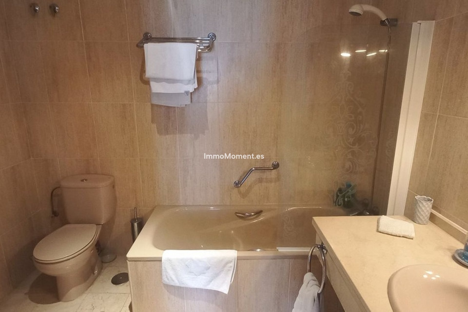 Resale - Apartment - Marbella - Marbesa
