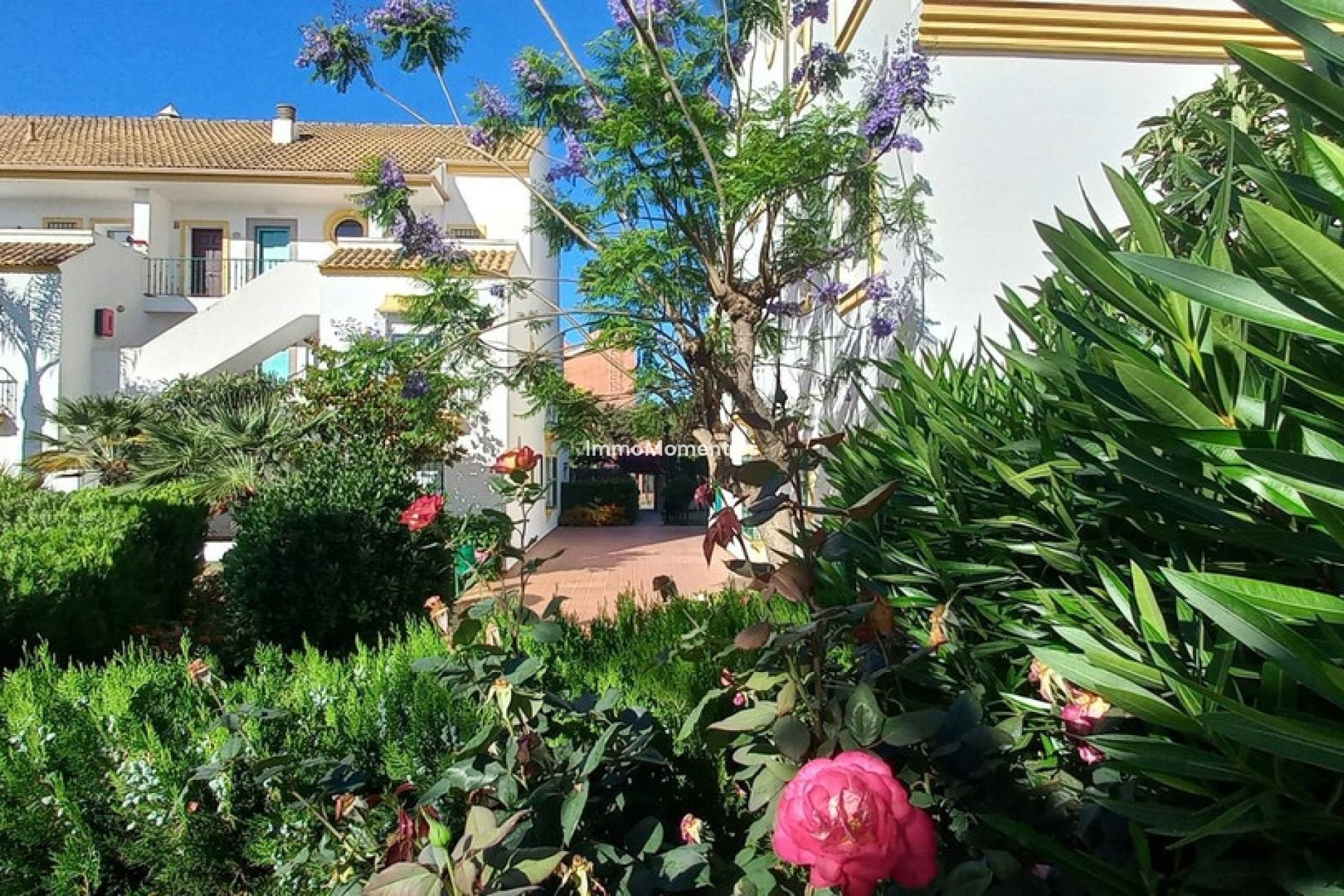 Resale - Apartment - Marbella - Marbesa