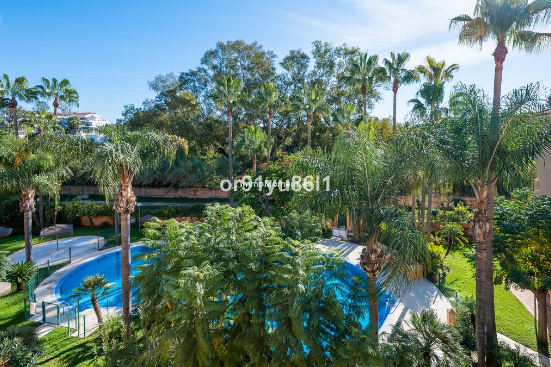 Resale - Apartment - Marbella - Marbesa