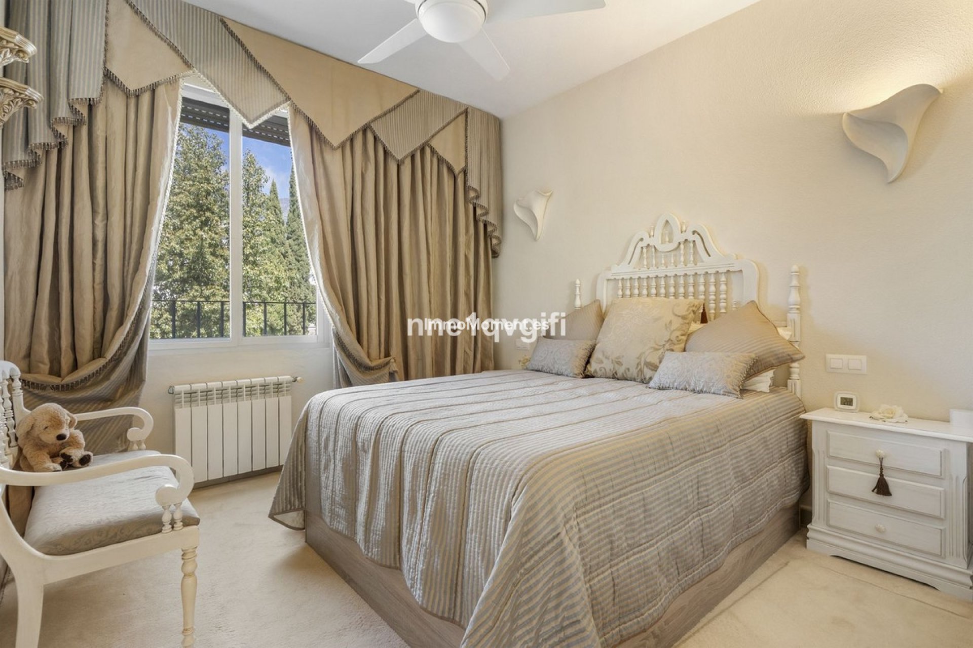 Resale - Apartment - Marbella - Nagüeles