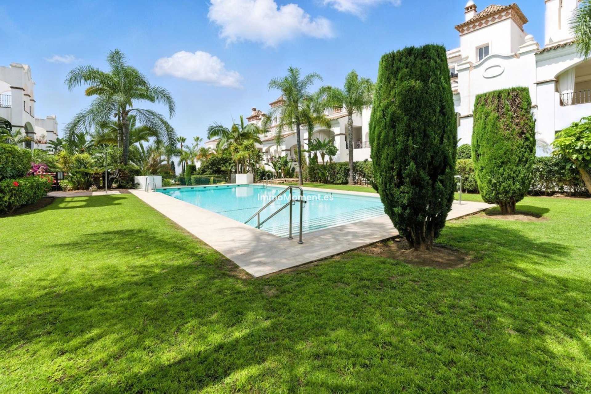 Resale - Apartment - Marbella - Nagüeles