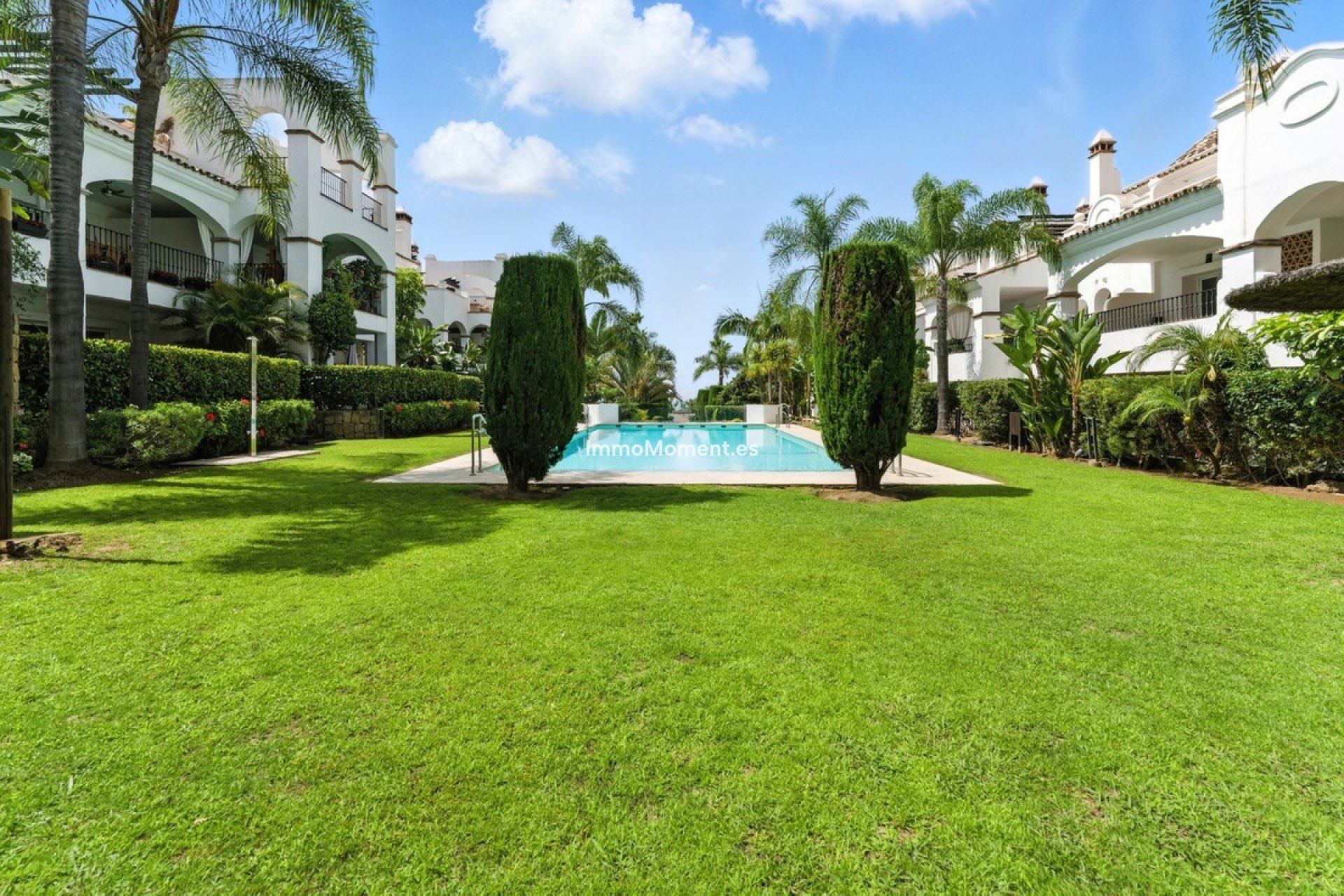Resale - Apartment - Marbella - Nagüeles