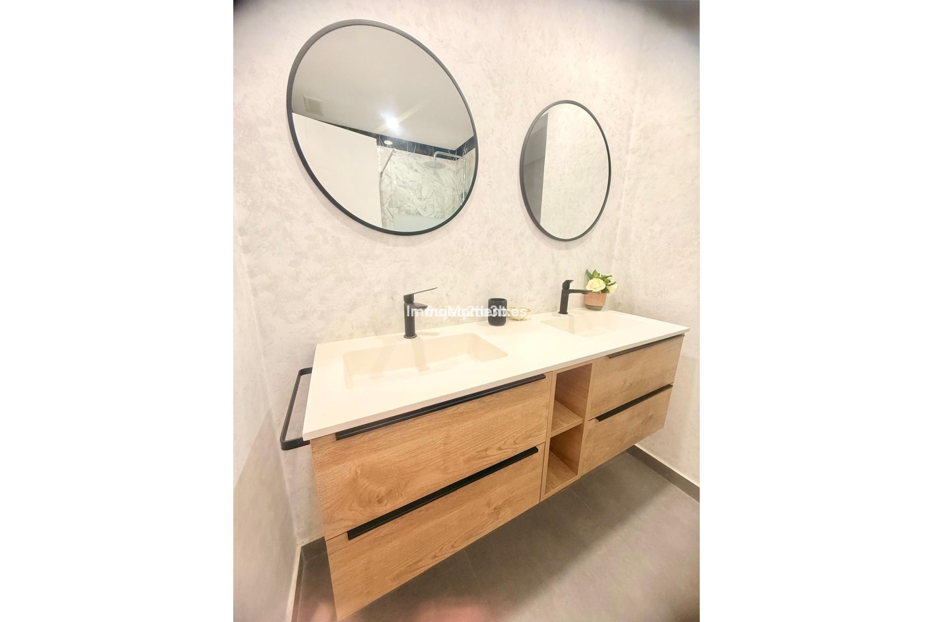 Resale - Apartment - Marbella - Nagüeles