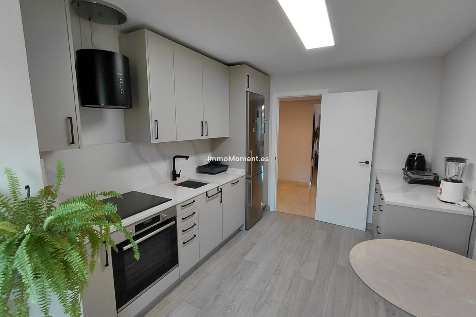 Resale - Apartment - Marbella - Nagüeles