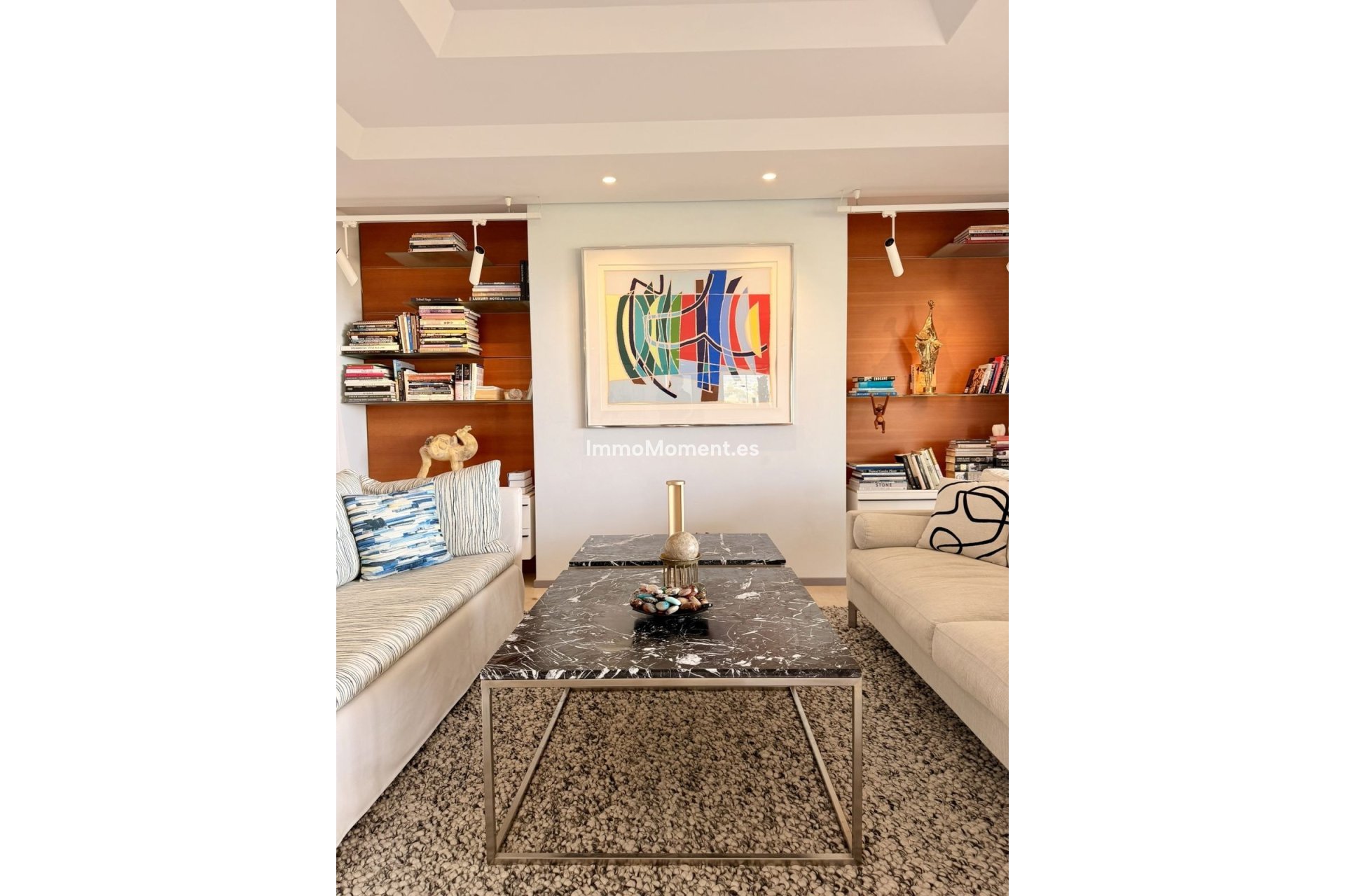 Resale - Apartment - Marbella - Nueva Andalucía