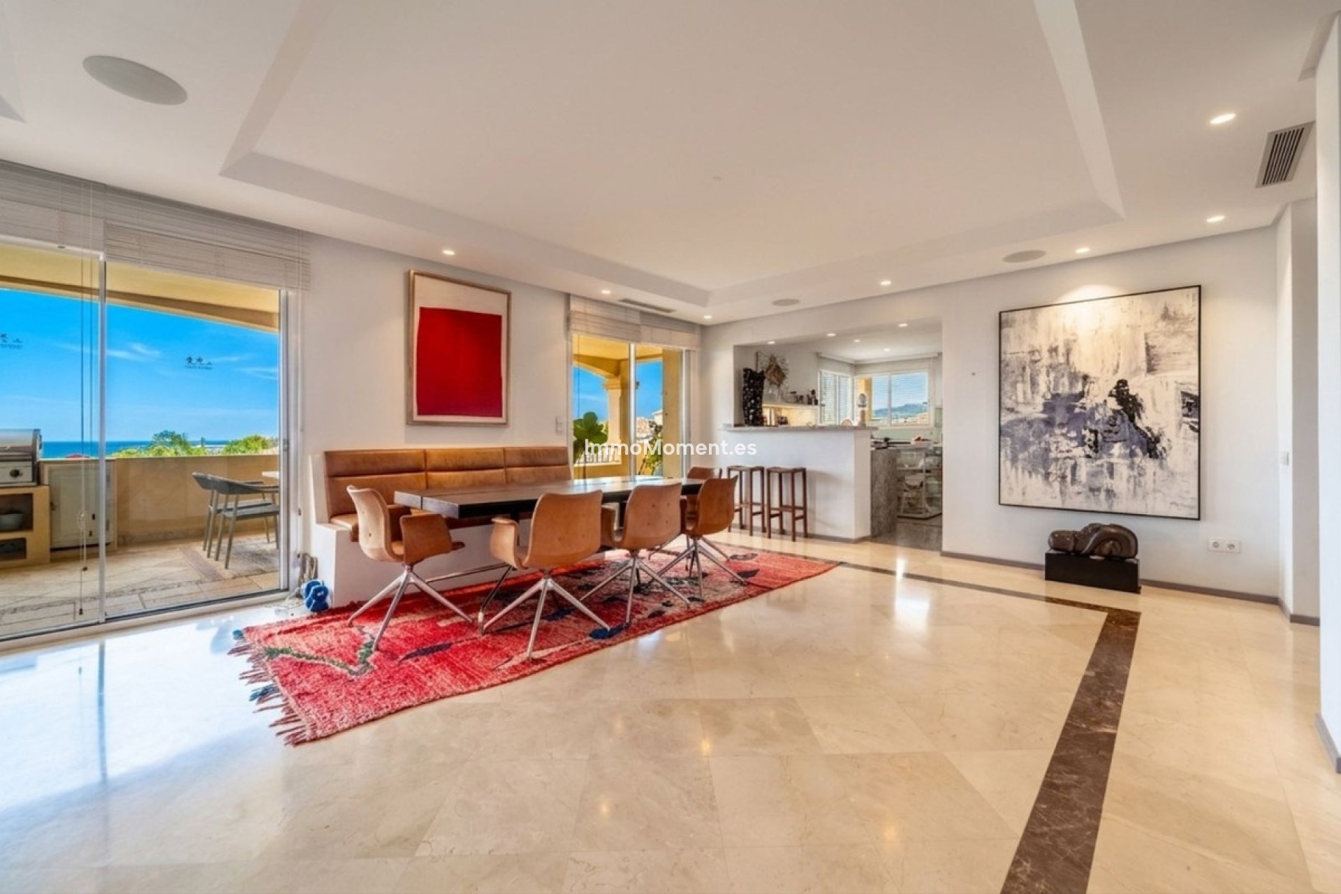Resale - Apartment - Marbella - Nueva Andalucía