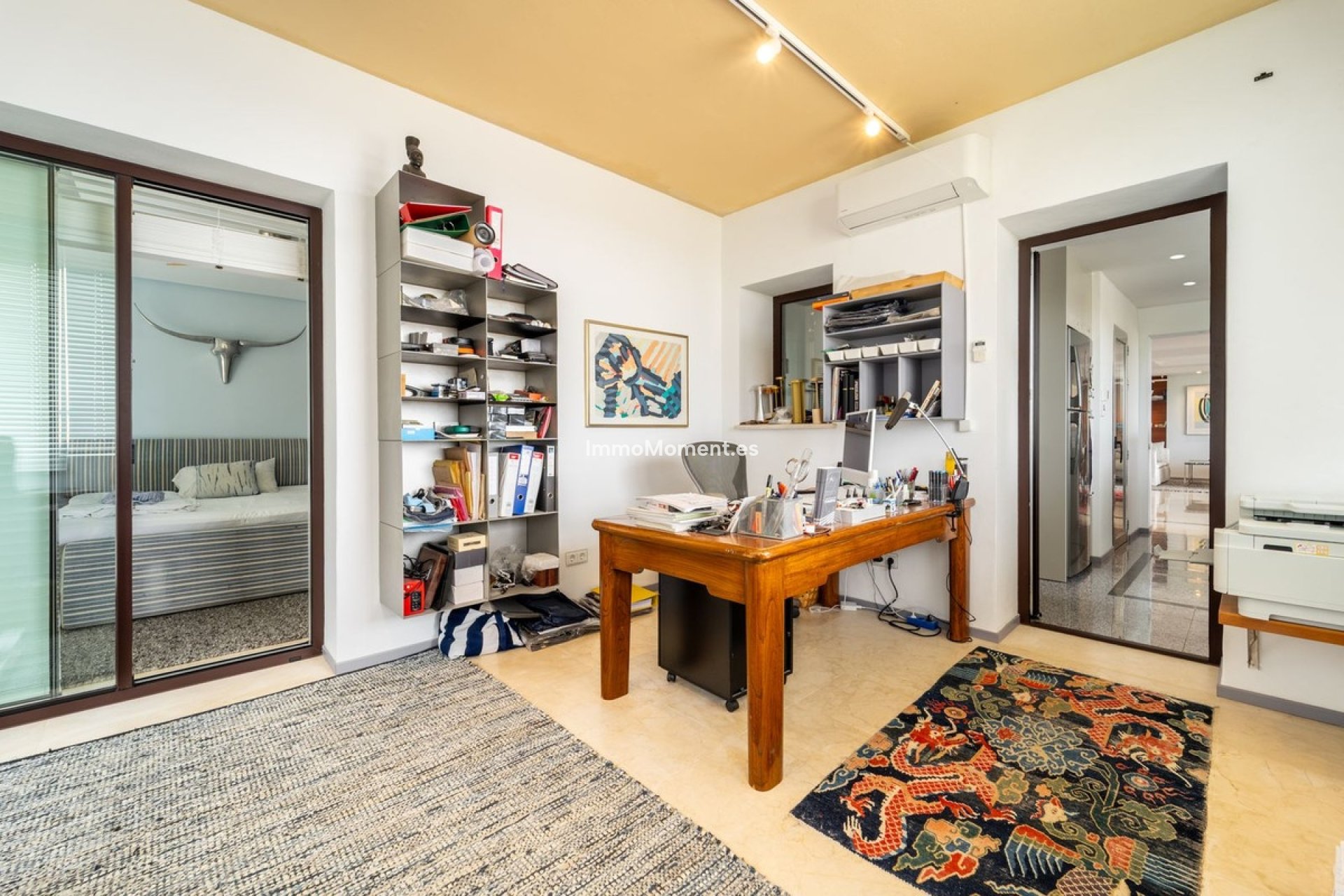 Resale - Apartment - Marbella - Nueva Andalucía