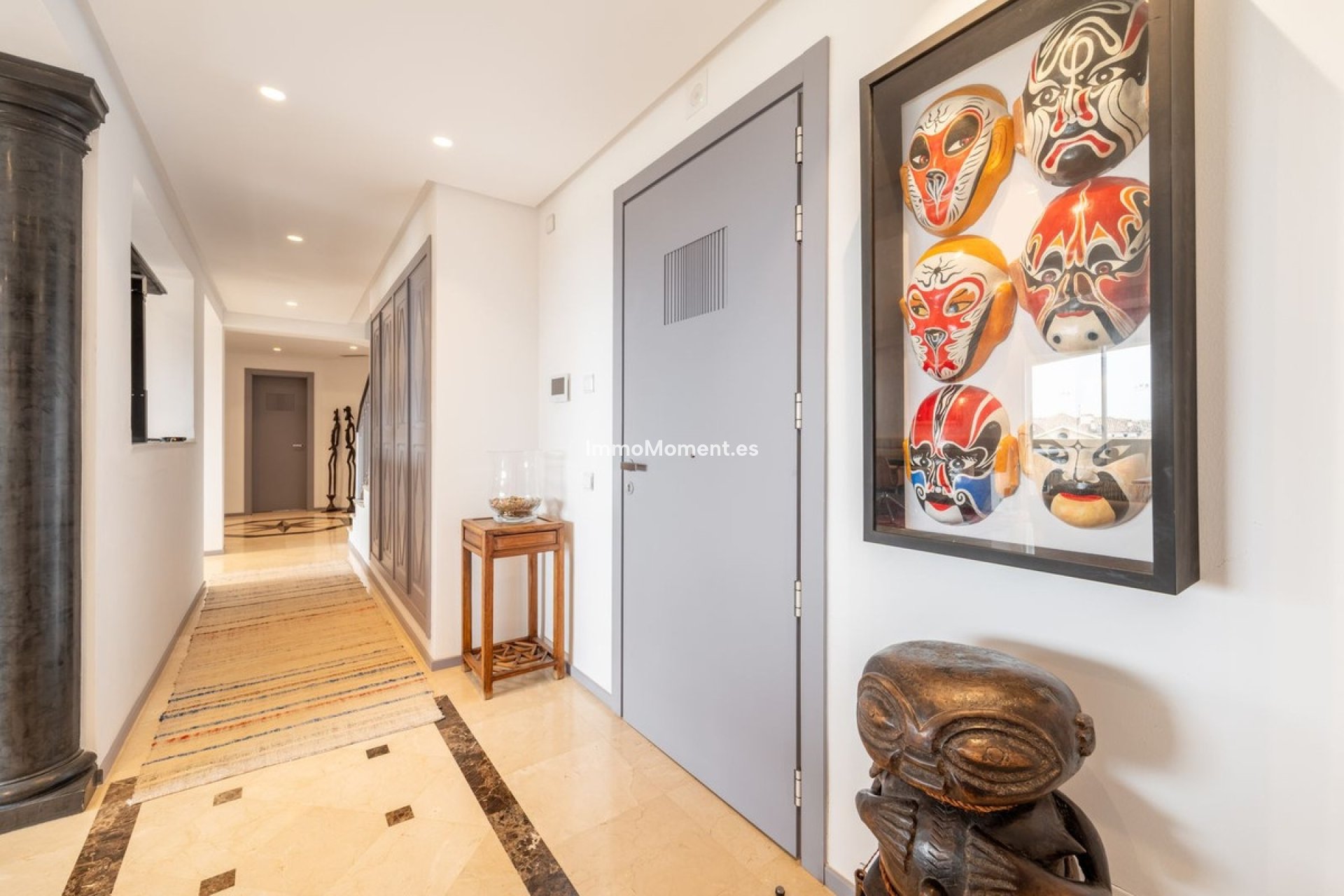 Resale - Apartment - Marbella - Nueva Andalucía