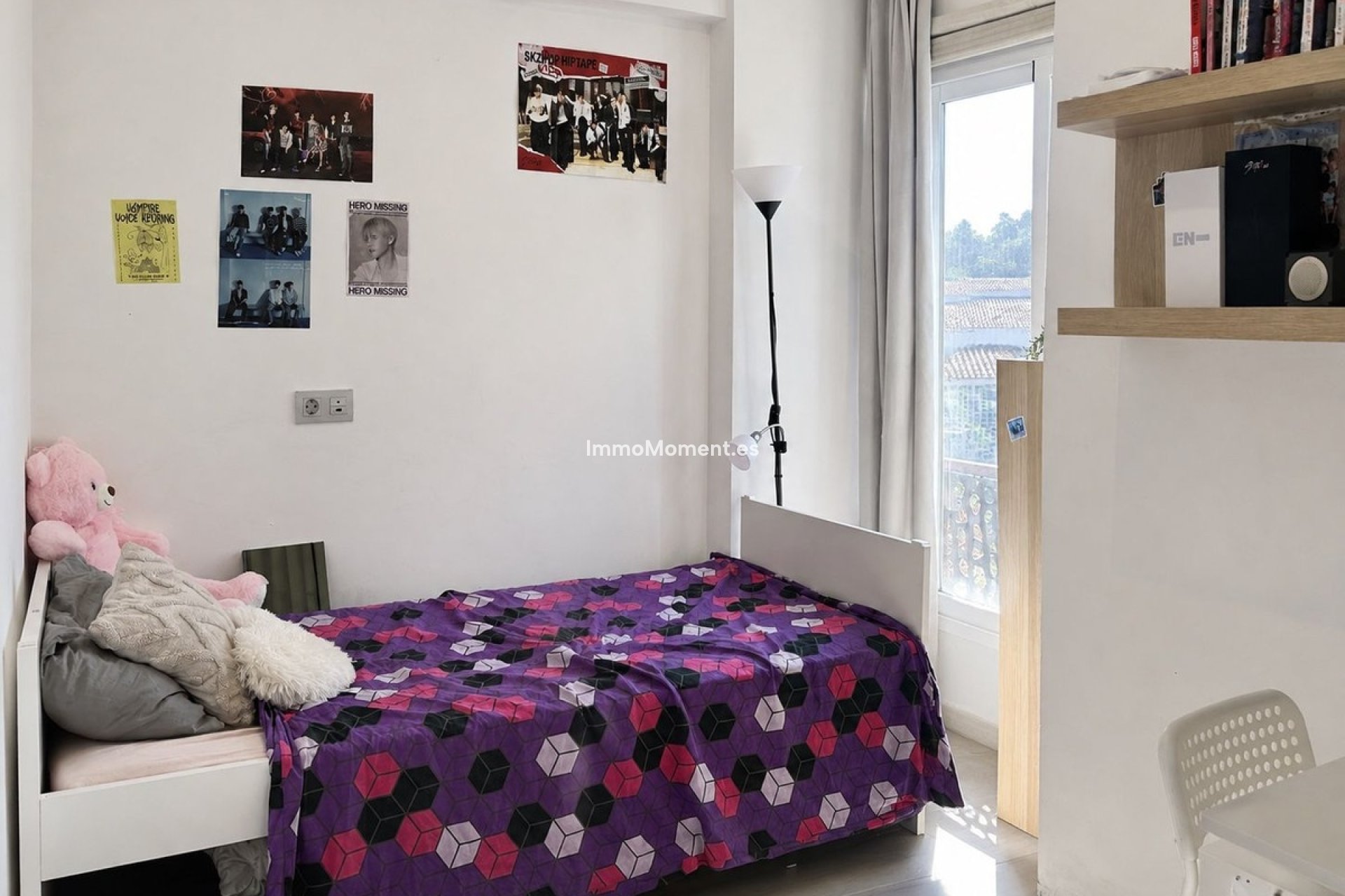 Resale - Apartment - Marbella - Nueva Andalucía