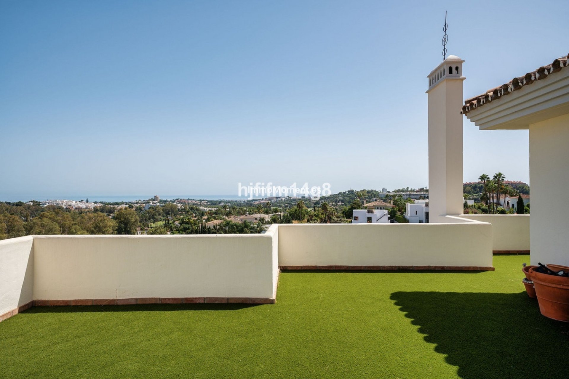 Resale - Apartment - Marbella - Nueva Andalucía