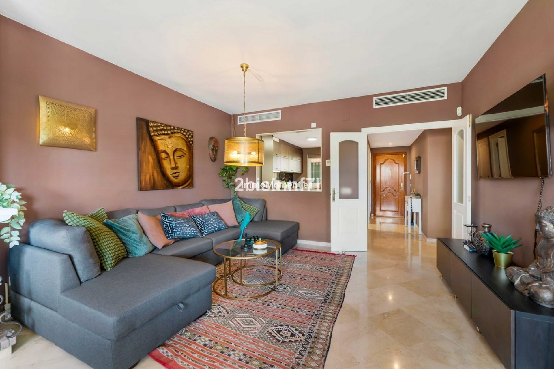 Resale - Apartment - Marbella - Nueva Andalucía