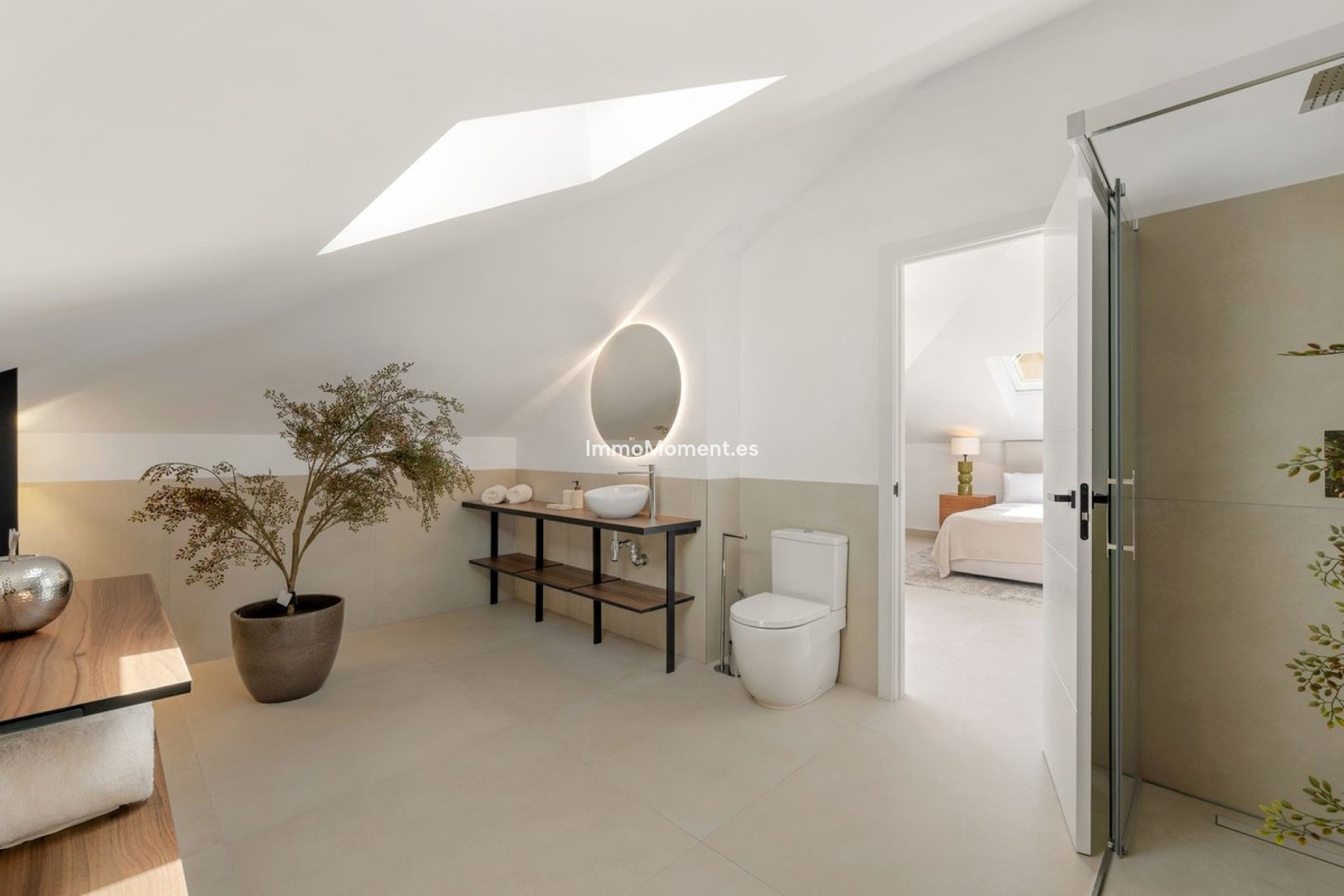 Resale - Apartment - Marbella - Nueva Andalucía
