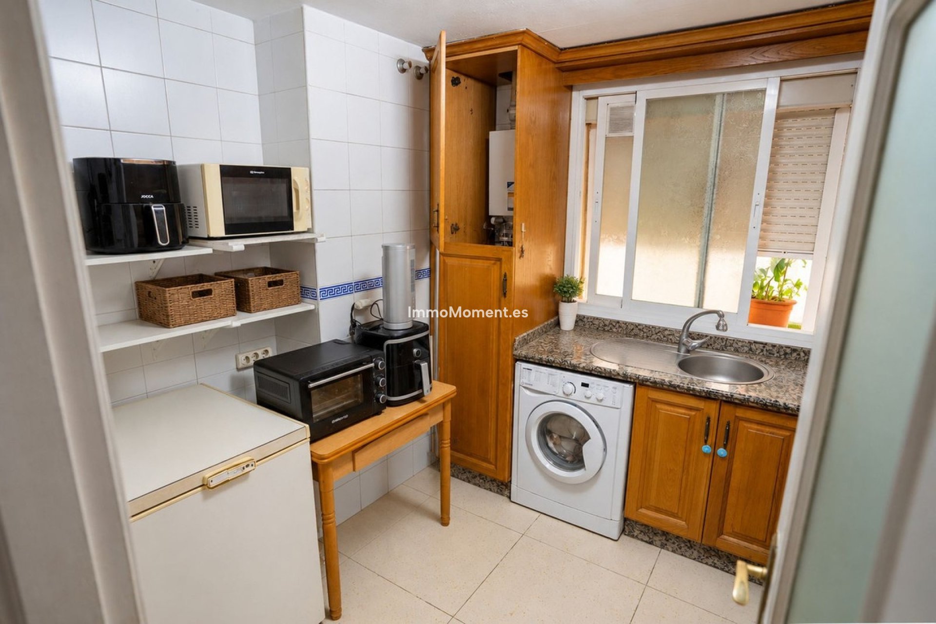 Resale - Apartment - Marbella - Nueva Andalucía