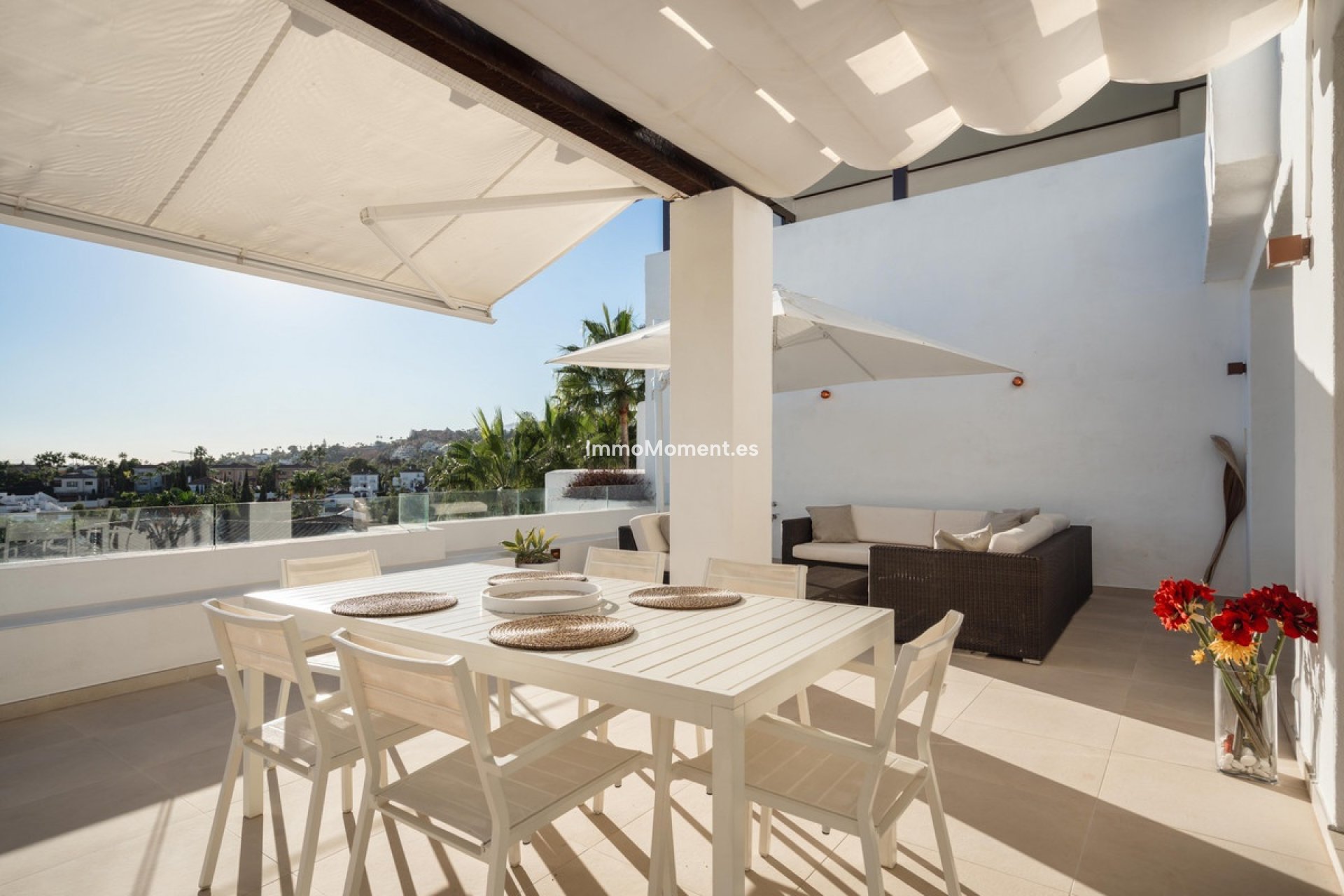 Resale - Apartment - Marbella - Nueva Andalucía