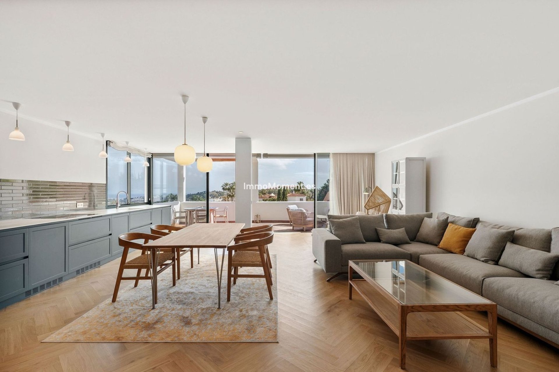 Resale - Apartment - Marbella - Nueva Andalucía