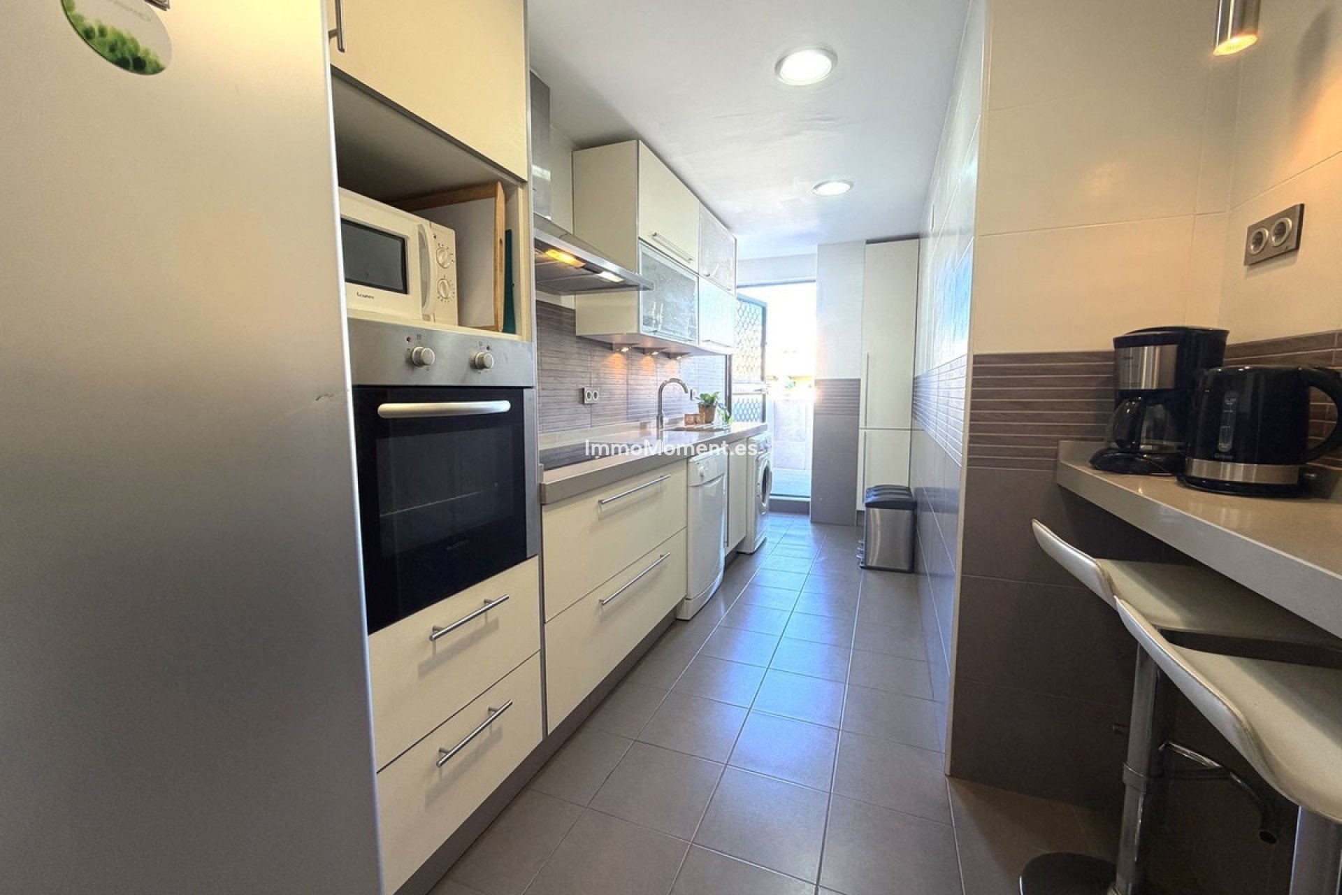 Resale - Apartment - Marbella - Nueva Andalucía