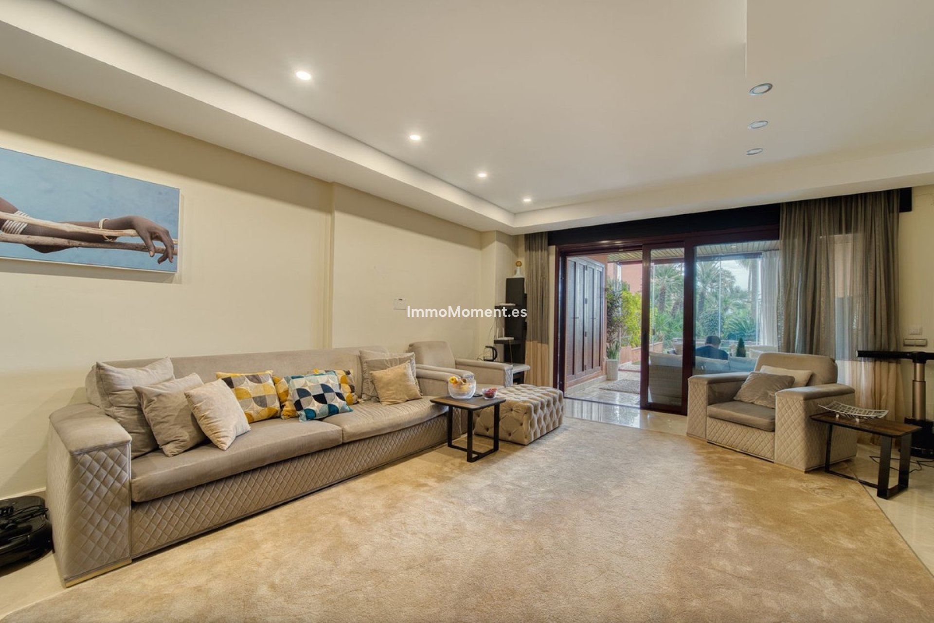 Resale - Apartment - Marbella - Nueva Andalucía